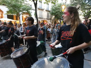Festes de Primavera de Girona 2024. Despertada del petit Drac Major a la Rambla de la Llibertat