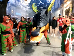 Festes de Primavera de Girona 2024. Despertada del petit Drac Major a la Rambla de la Llibertat