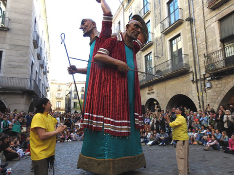 Ball final del gegant Geri&oacute; a la pla&ccedil;a del Vi