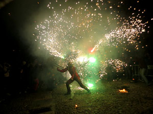 Fires de Sant Narc&iacute;s 2023. Correfoc amb els Diables de l'Onyar