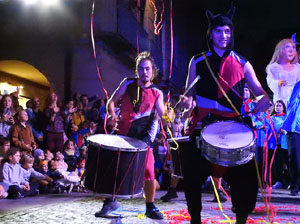 Ballades a la plaça del Vi