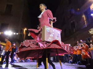 Ballades a la plaça del Vi