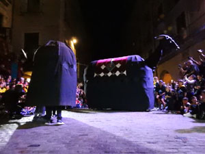 Ballades a la plaça del Vi