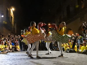 Ballades a la plaça del Vi