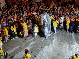 Ballades a la plaça del Vi