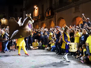 Ball de l'àliga, capgrossos i gegants