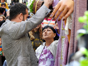Toc de Rams. Cerimònia del canvi de rams de les gegantes