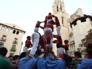 Fires de Sant Narc&iacute;s 2024. Els Castells de Vig&iacute;lia amb els Marrecs de Salt, Colla Castellera Guillats de la Selva  i la Colla Castellera Esperxats de l'Estany