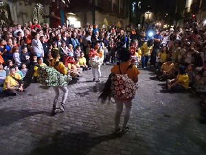 Ballades a la plaça del Vi