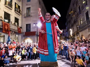 Ballades a la plaça del Vi