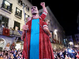 Ballades a la plaça del Vi