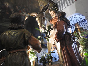 Setmana Santa 2024 a Girona. Exposanta a l'església dels Dolors