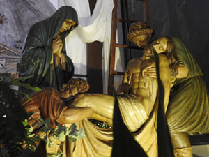 Setmana Santa 2024 a Girona. Exposanta a l'església dels Dolors