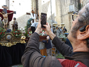 Setmana Santa 2024 a Girona. Preparació dels Passos de la processó