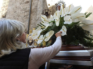 Setmana Santa 2024 a Girona. Preparació dels Passos de la processó