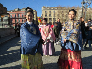 Celebraci&oacute; de l'any nou xin&egrave;s, el 4723, any de la Serp, a Girona
