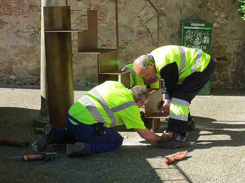 Instal·lació de la nova escala el 04/05/2016
