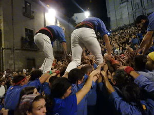 Fires de Sant Narc&iacute;s 2024. Pilar a les escales de la Catedral
