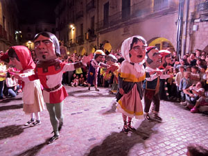 Fires de Sant Narcís 2024. Ball de l'Àliga, capgrossos i gegants