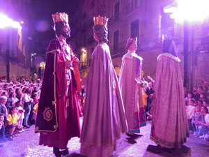 Fires de Sant Narcís 2024. Ball de l'Àliga, capgrossos i gegants