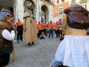 El preg&oacute;. Cercaviles de gegants i capgrossos