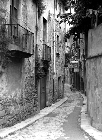 El carrer del Portal de la Barca. 1974