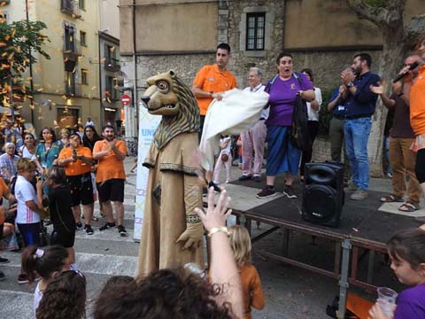 Bateig i estrena del gegantó de la Lleona. Festival Undàrius 2023