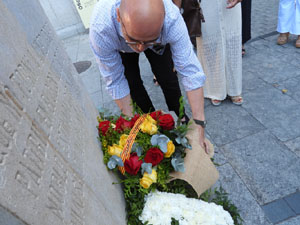 Diada Nacional 2026. Homenatge floral a Carles Rahola a la Rambla de la Llibertat
