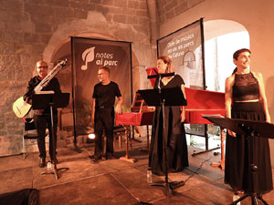 Festival Notes al parc 2022. Adriana Mayer & Ensemble L'Albera