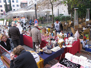 Trobada d'Artesans, brocanters i antiquaris,  i Fira del dibuix i la pintura