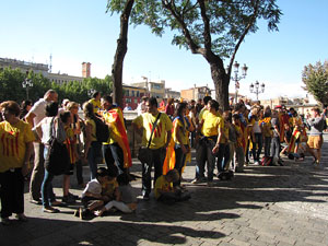 Ambient a Girona i preparaci&oacute; de la Via Catalana