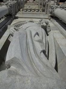 El Barri Vell de Nit. Sant Pere. Façana de la Catedral