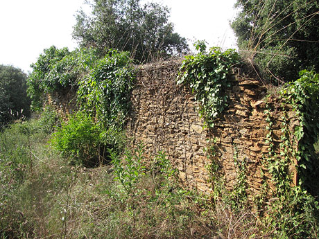 Entrada a Can Micaló