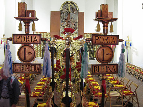 El Castrum dels Manaies a l'església de Sant Lluc