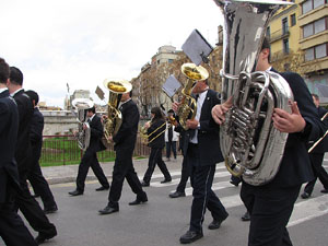 Cercavila de la banda de música La Lira