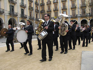 Cercavila de la banda de música La Lira
