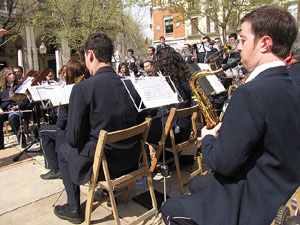Concert de la banda La Lira a la plaça de la Independència