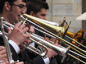 Concert de la banda La Lira a la plaça de la Independència