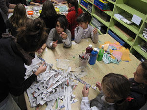 Taller de decoraci&oacute; nadalenca al Museu d'Art