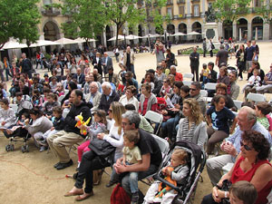 Espectacle de circ a c&agrave;rrec de MABSUTINS