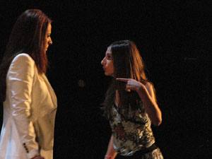 FITAG Fira Internacional de Teatre Amateur de Girona. Espectacle inaugural amb Cràdula Teatre, de Cassà de la Selva