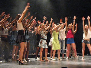 FITAG Fira Internacional de Teatre Amateur de Girona. Espectacle inaugural amb Cràdula Teatre, de Cassà de la Selva