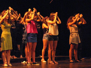 FITAG Fira Internacional de Teatre Amateur de Girona. Espectacle inaugural amb Cràdula Teatre, de Cassà de la Selva