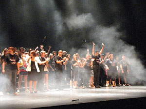 FITAG Fira Internacional de Teatre Amateur de Girona. Espectacle inaugural amb Cràdula Teatre, de Cassà de la Selva