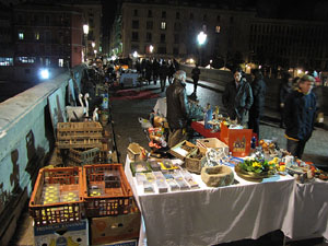 Descarregada de Brocanters i Antiquaris al pont de Pedra