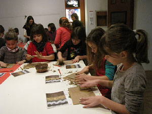 Taller de mosaic rom&agrave; al Museu d'Hist&ograve;ria de la Ciutat
