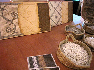 Taller de mosaic rom&agrave; al Museu d'Hist&ograve;ria de la Ciutat