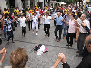 Diada Nacional de Catalunya. Sardanes a la Rambla de la Llibertat