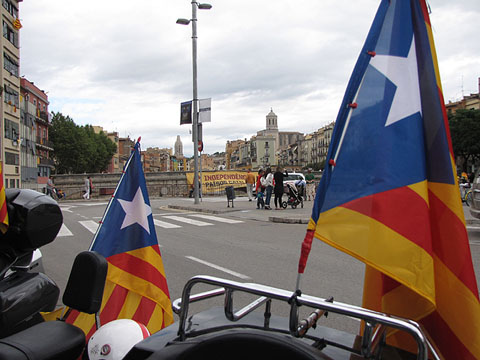 Ambient a Girona i preparació de la Via Catalana