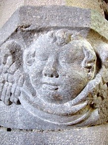 L'esgl&eacute;sia de Santa Ll&uacute;cia